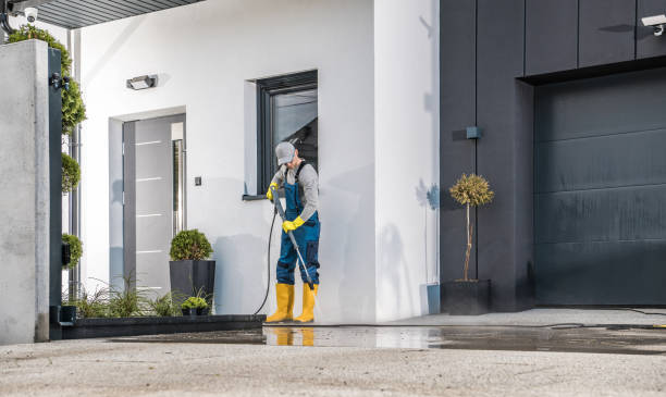 Best Parking Lot and Garage Cleaning  in The Crossings, FL