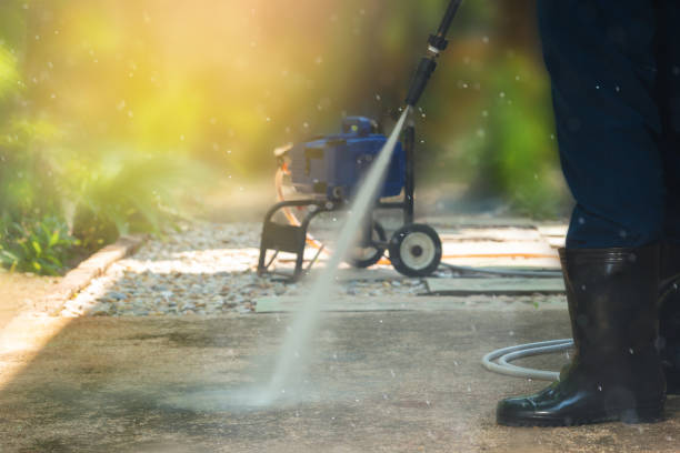 Best Pool Deck Cleaning  in The Crossings, FL